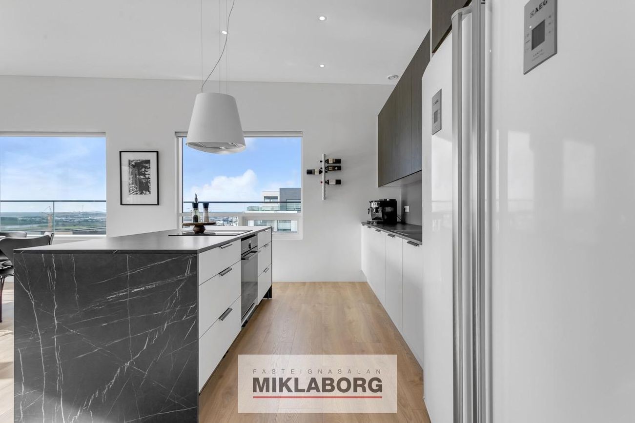 Holtsvegur 57, 210 Garðabær