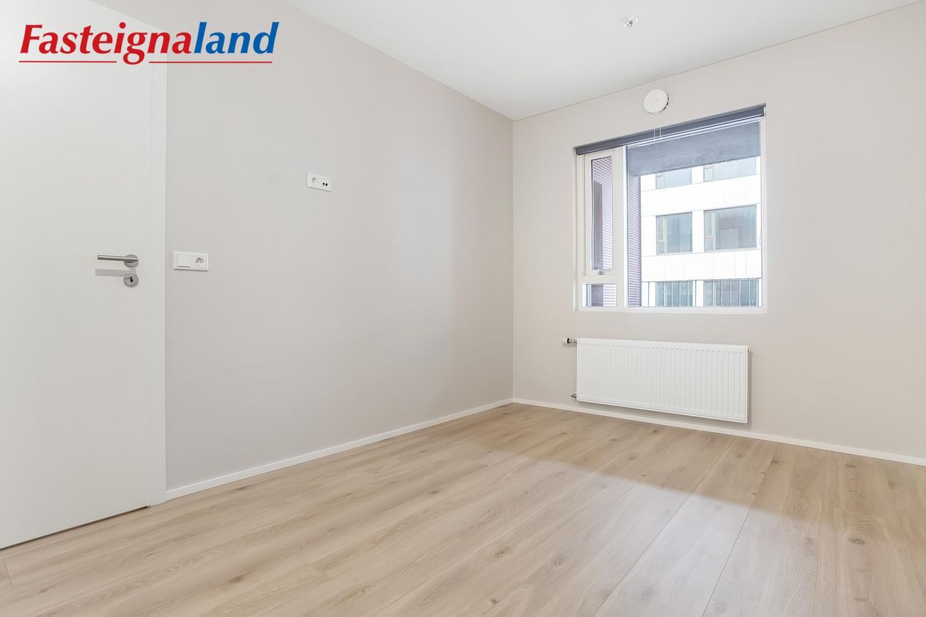 Hallgerðargata 1, 105 Reykjavík
