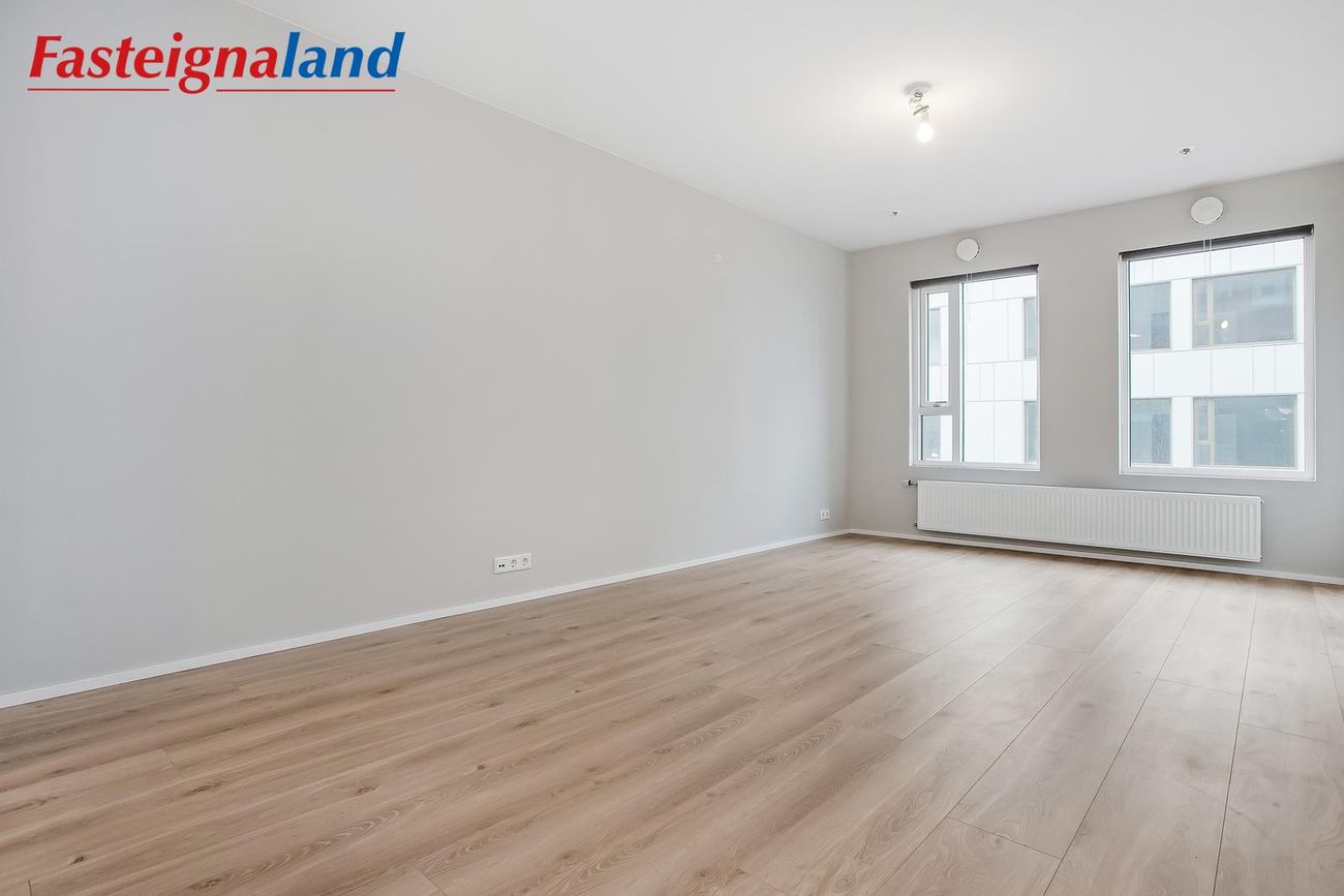 Hallgerðargata 1, 105 Reykjavík