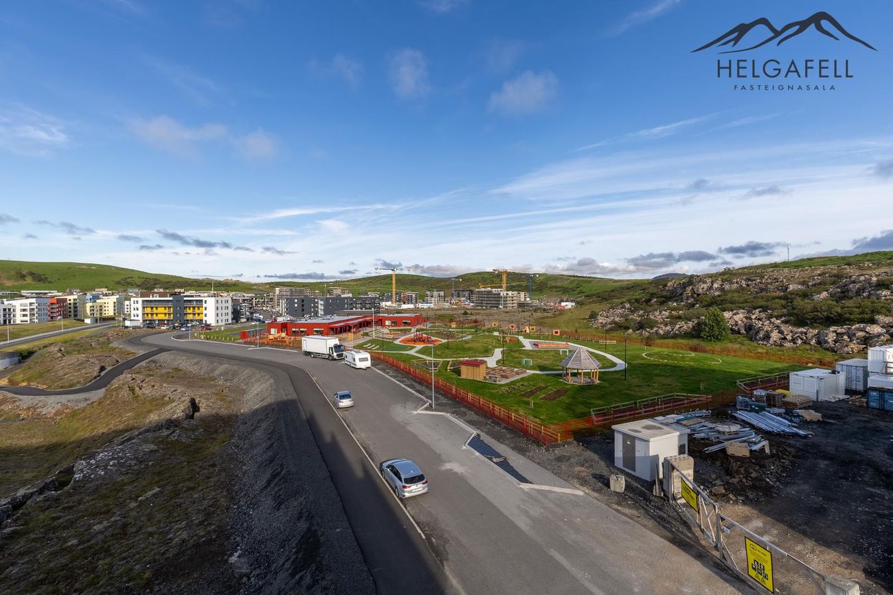 Áshamar 7 - 0406, 221 Hafnarfjörður