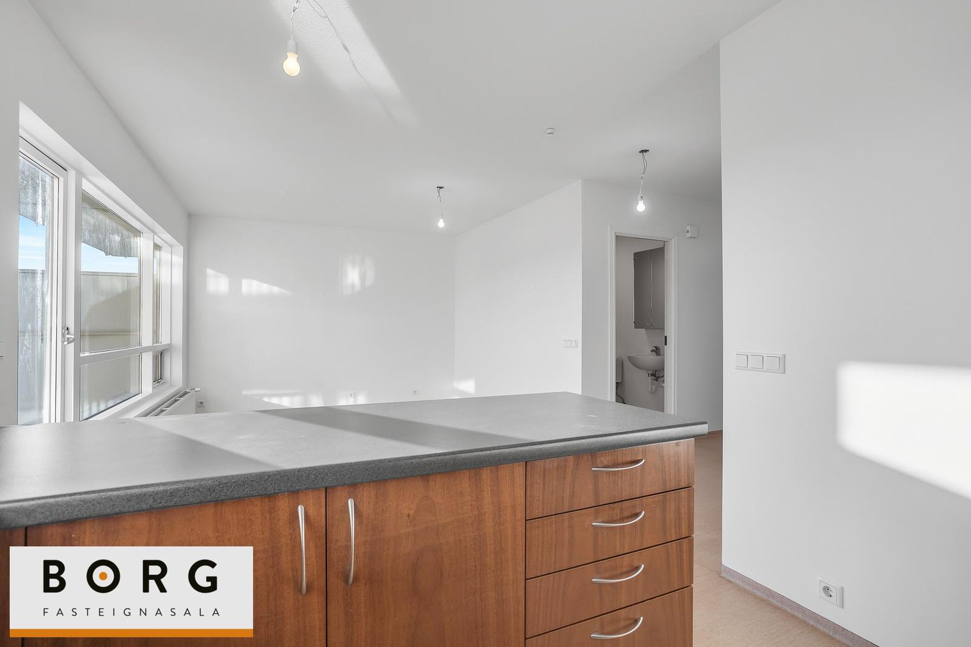 Hraunbær 109 - 0101, 110 Reykjavík