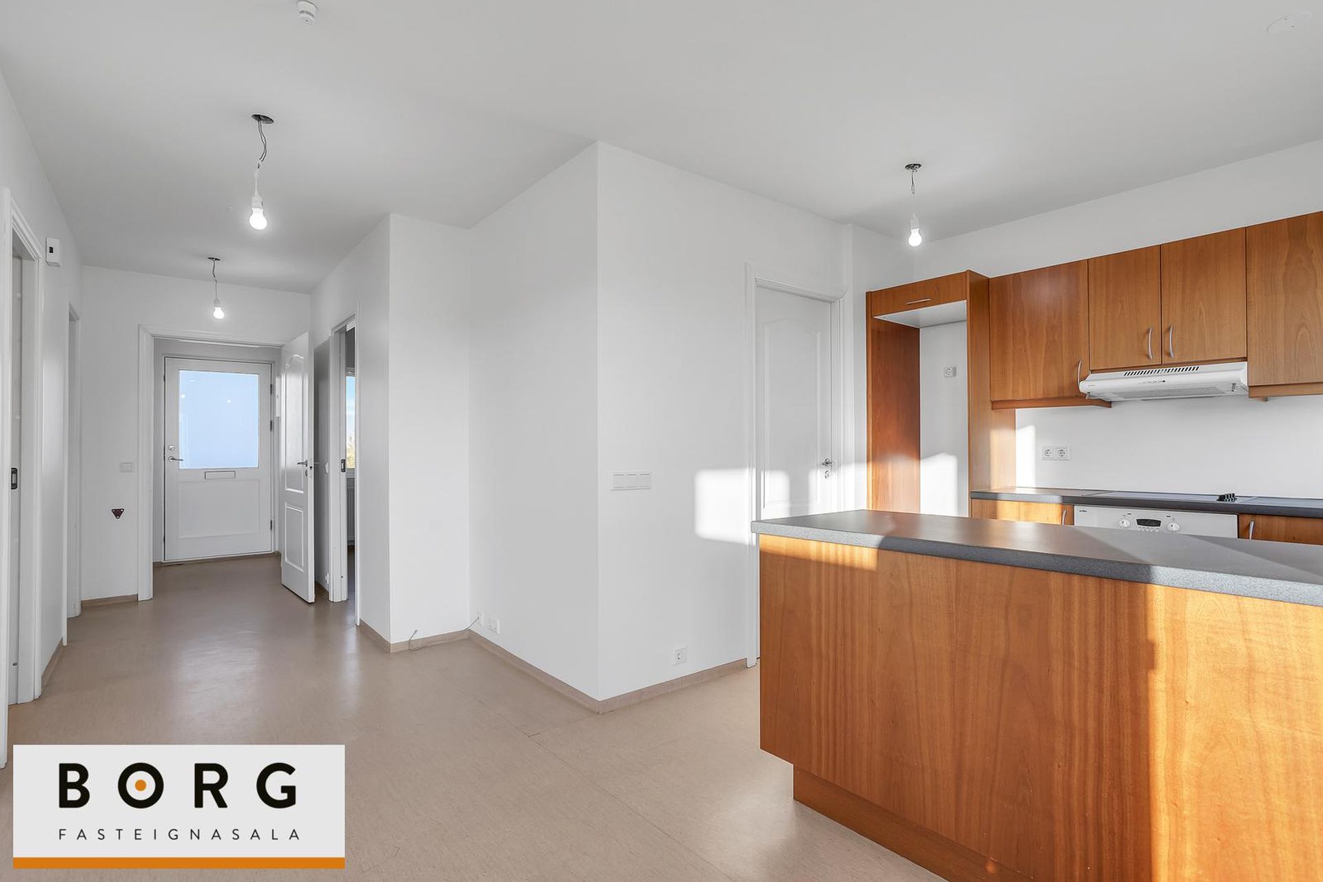 Hraunbær 109 - 0101, 110 Reykjavík