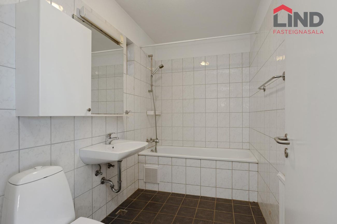 Ástún 14, 200 Kópavogur