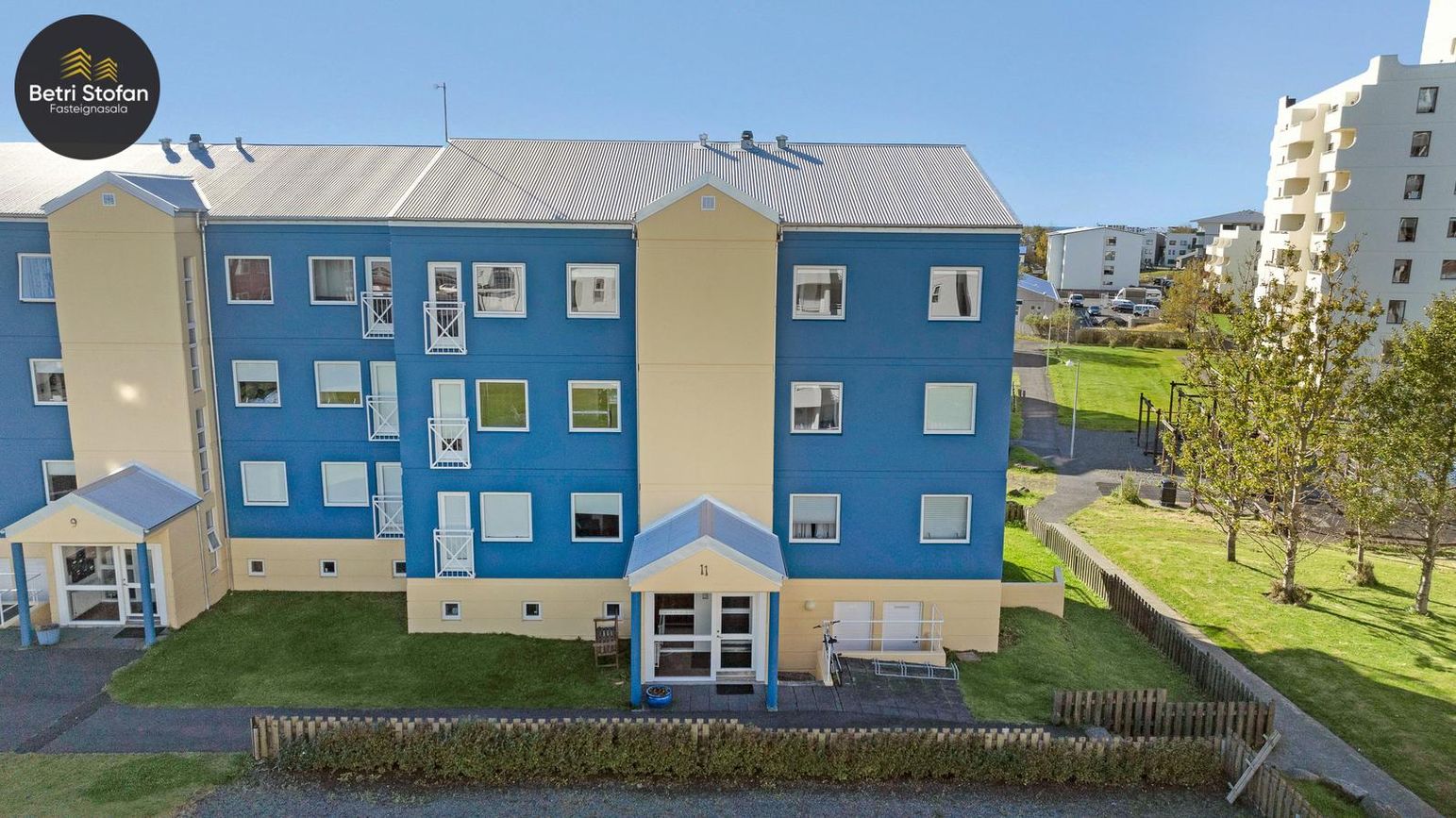 Bárugrandi 11, 107 Reykjavík