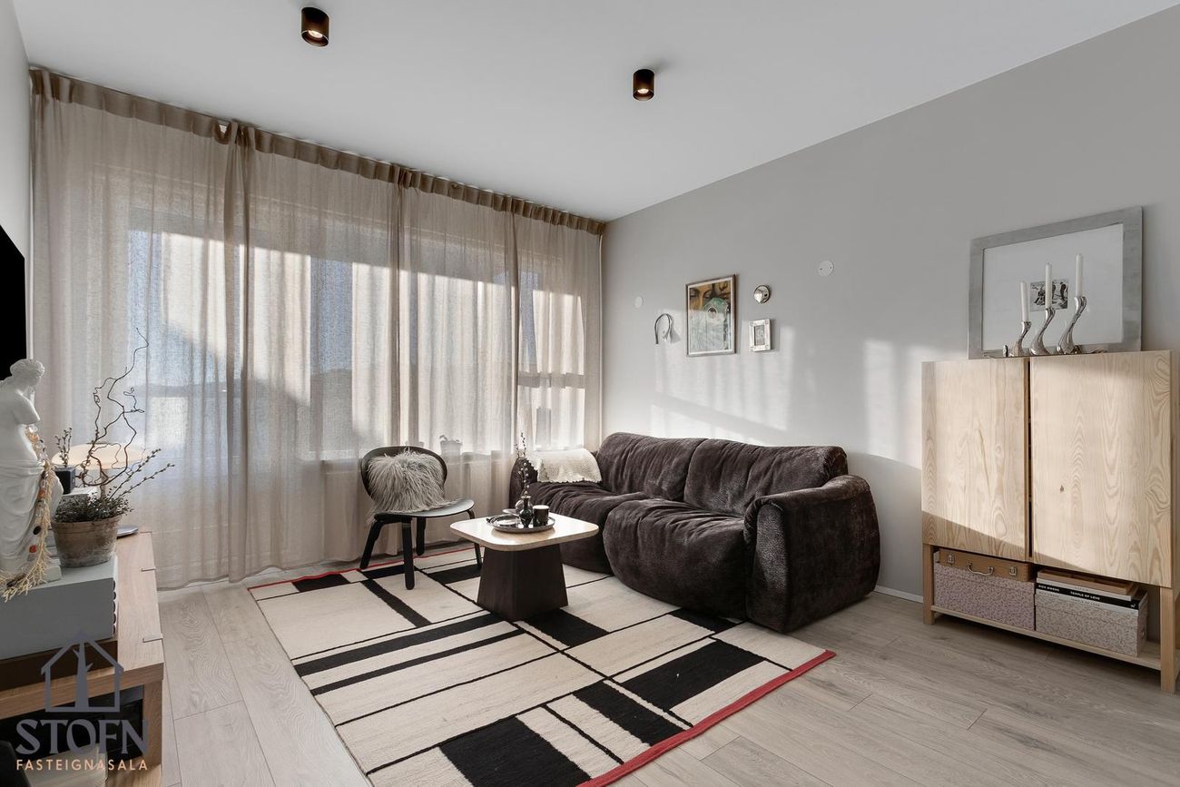 Gerplustræti 8, 270 Mosfellsbær