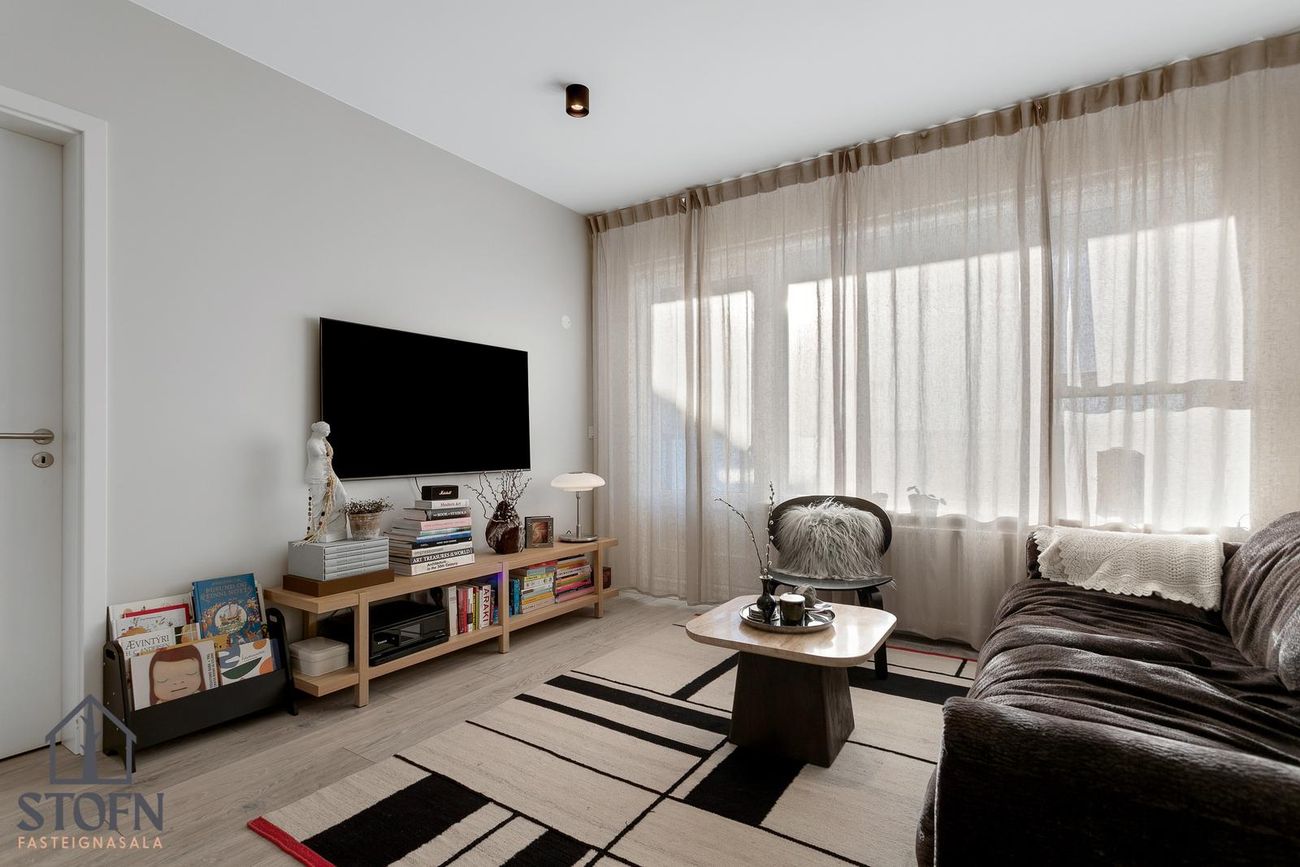 Gerplustræti 8, 270 Mosfellsbær