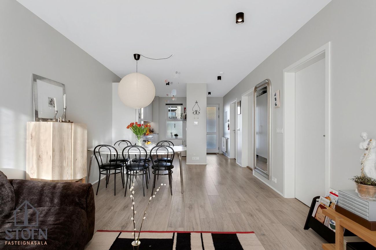 Gerplustræti 8, 270 Mosfellsbær