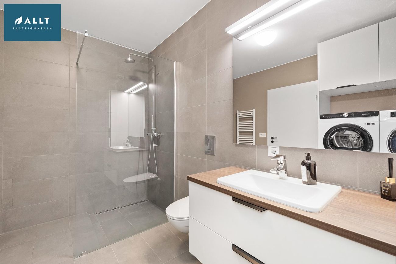 Gerplustræti 2, 270 Mosfellsbær