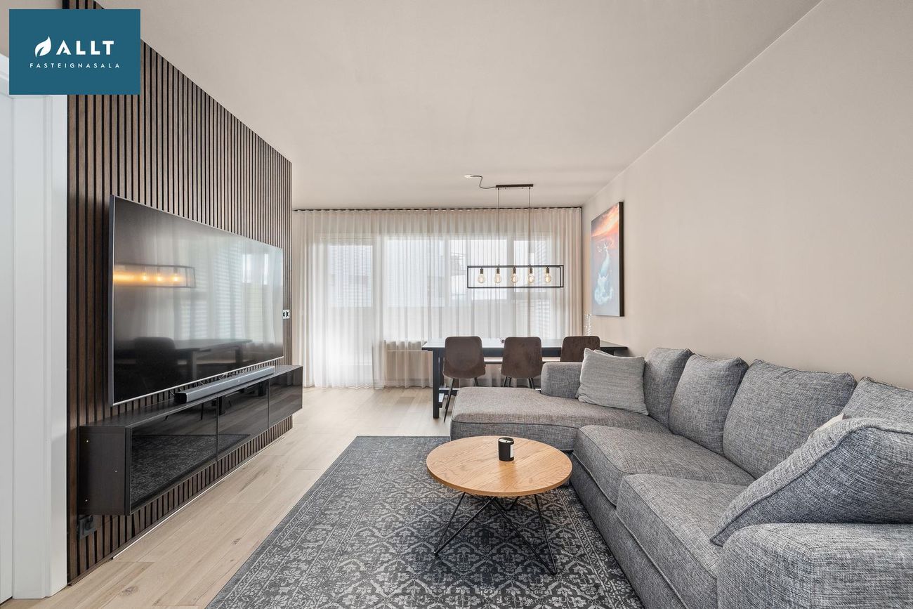 Gerplustræti 2, 270 Mosfellsbær