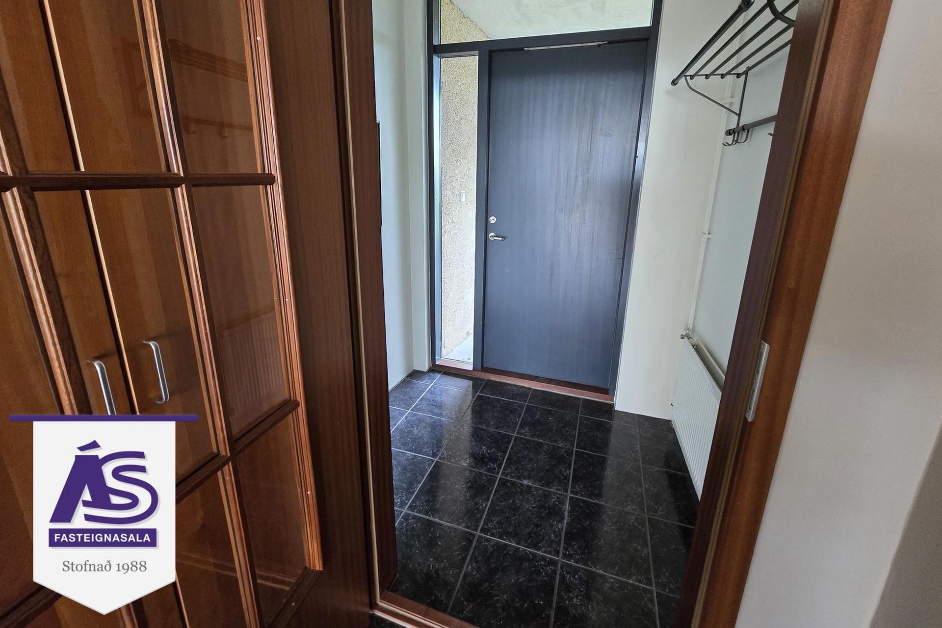 Erluás 2, 221 Hafnarfjörður