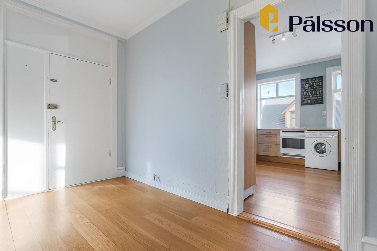 Grundarstígur 11 - 0201, 101 Reykjavík