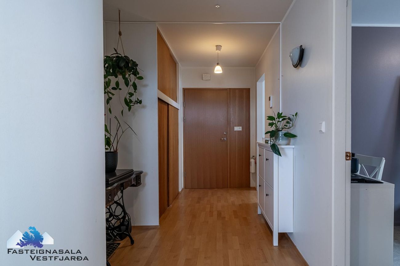 Túngata 20, 400 Ísafjarðarbær