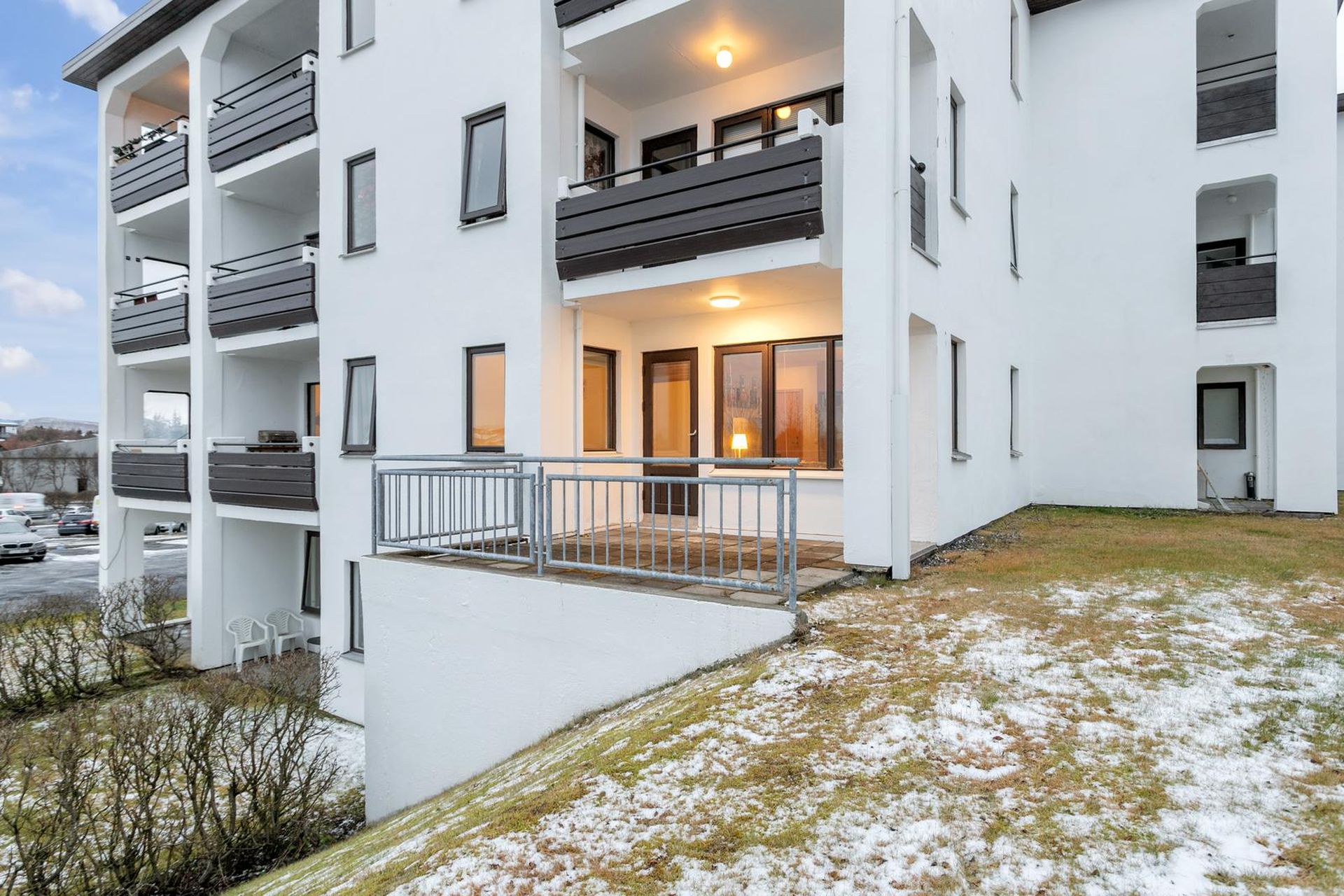 Vallarás 3, 110 Reykjavík