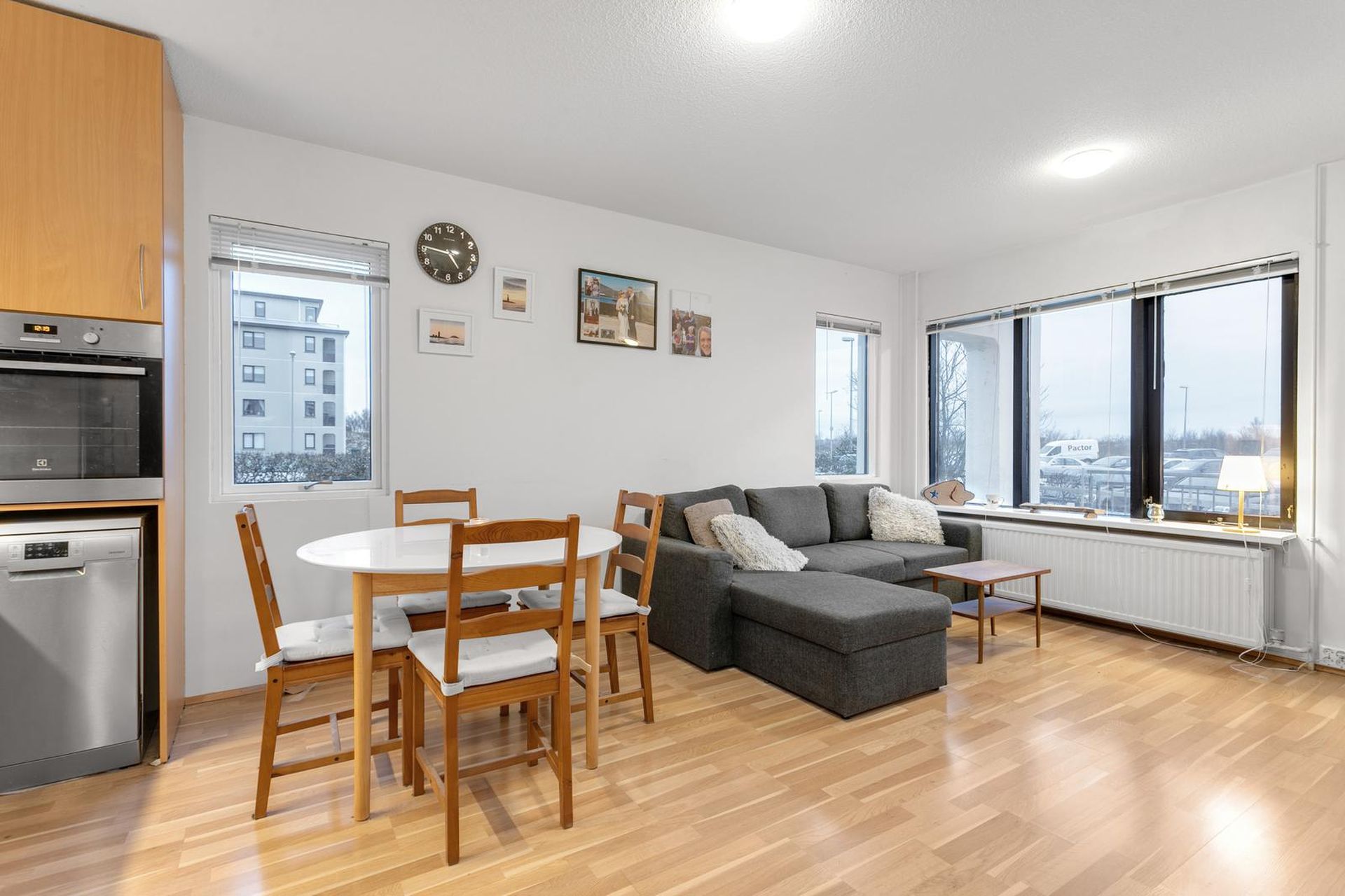 Vallarás 3, 110 Reykjavík