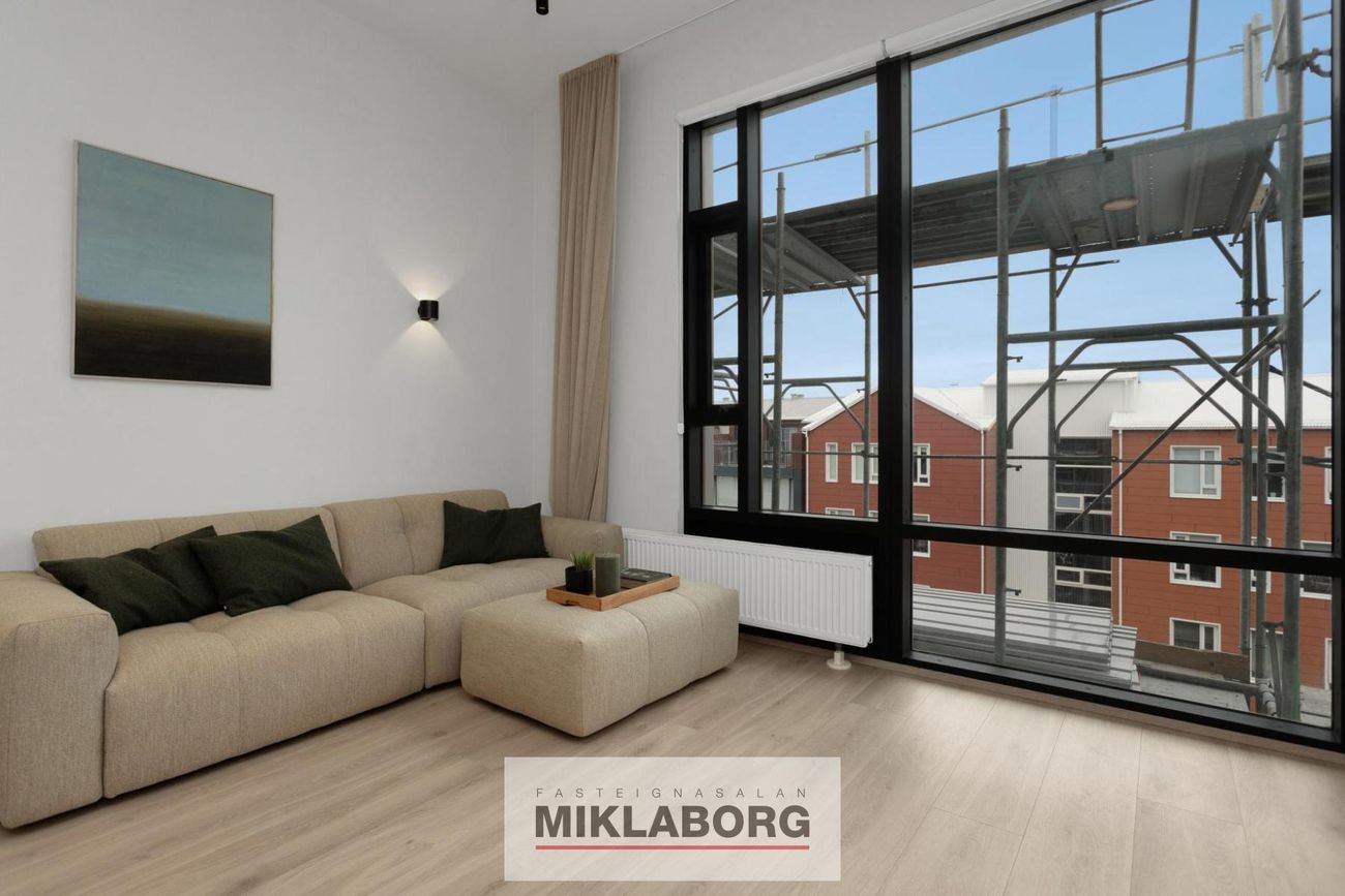Hafnarbraut 10B, 200 Kópavogur