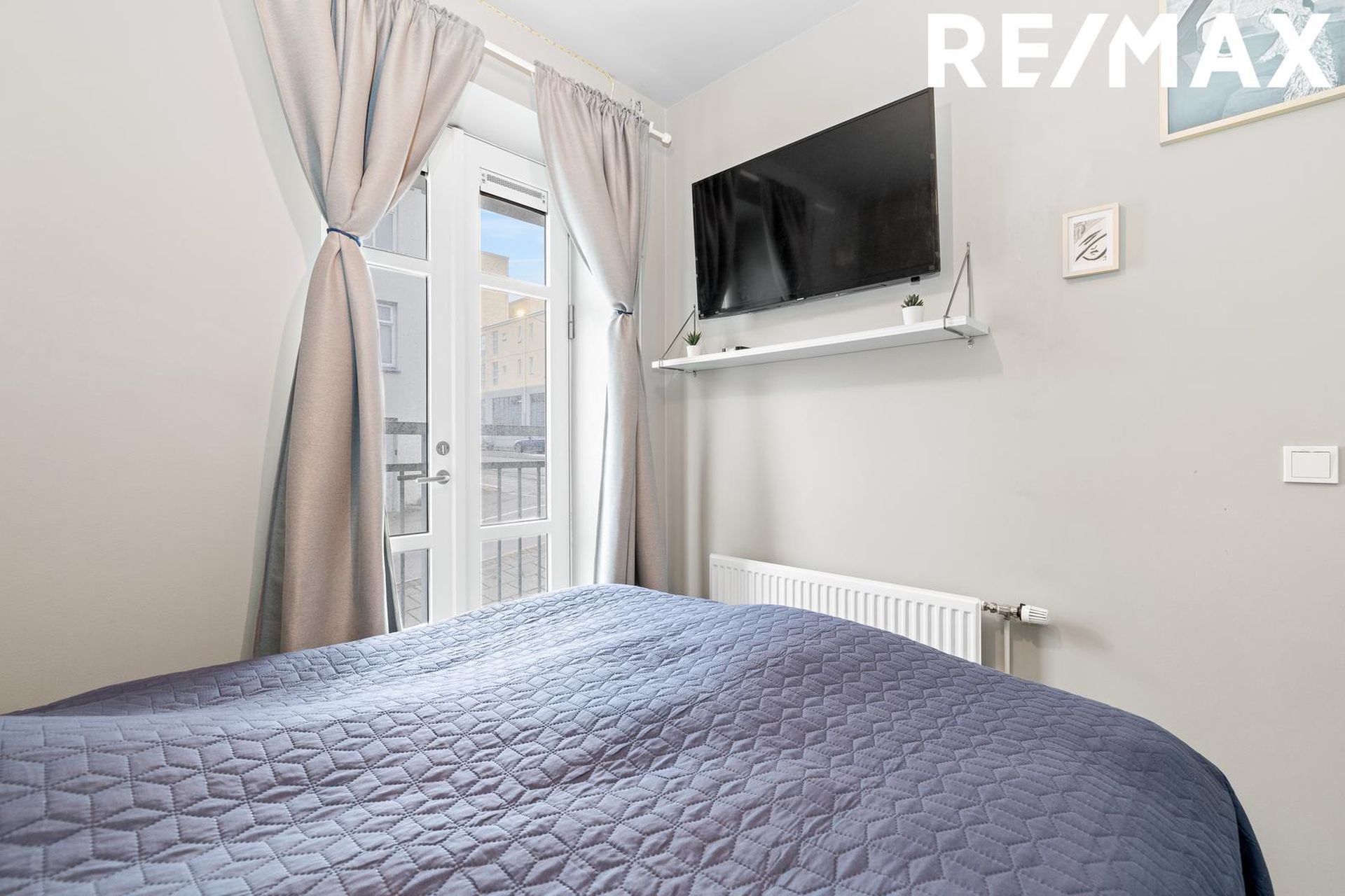 Laugavegur 145 - 0101, 105 Reykjavík