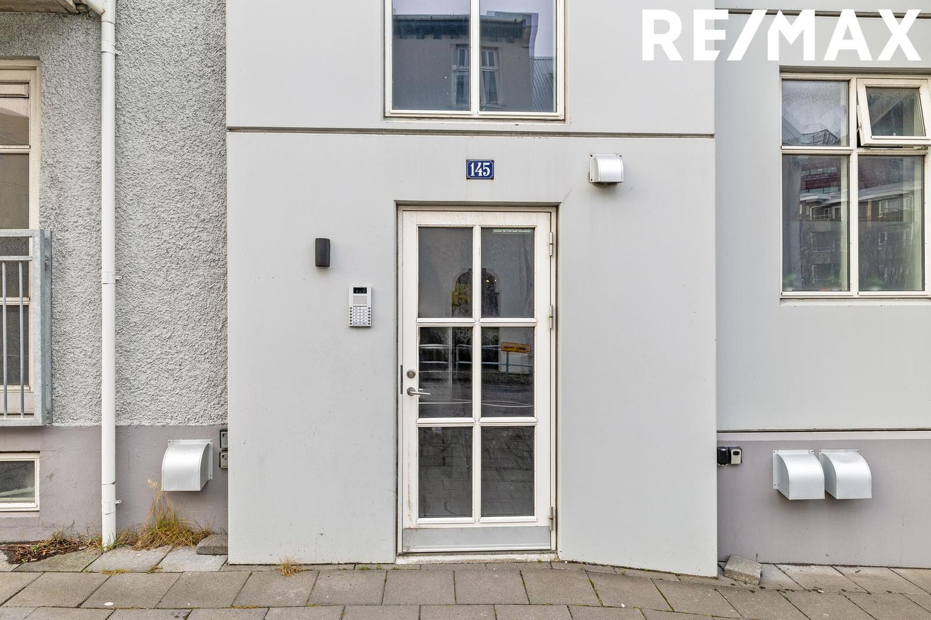 Laugavegur 145 - 0101, 105 Reykjavík