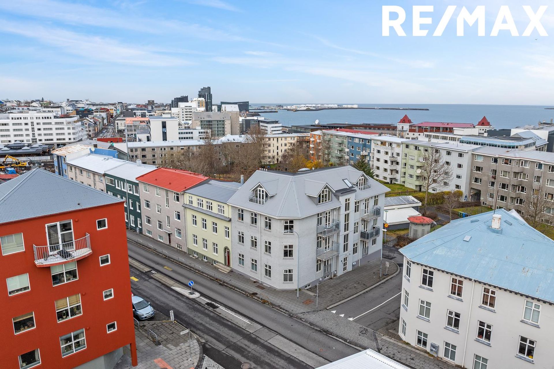 Laugavegur 145 - 0101, 105 Reykjavík