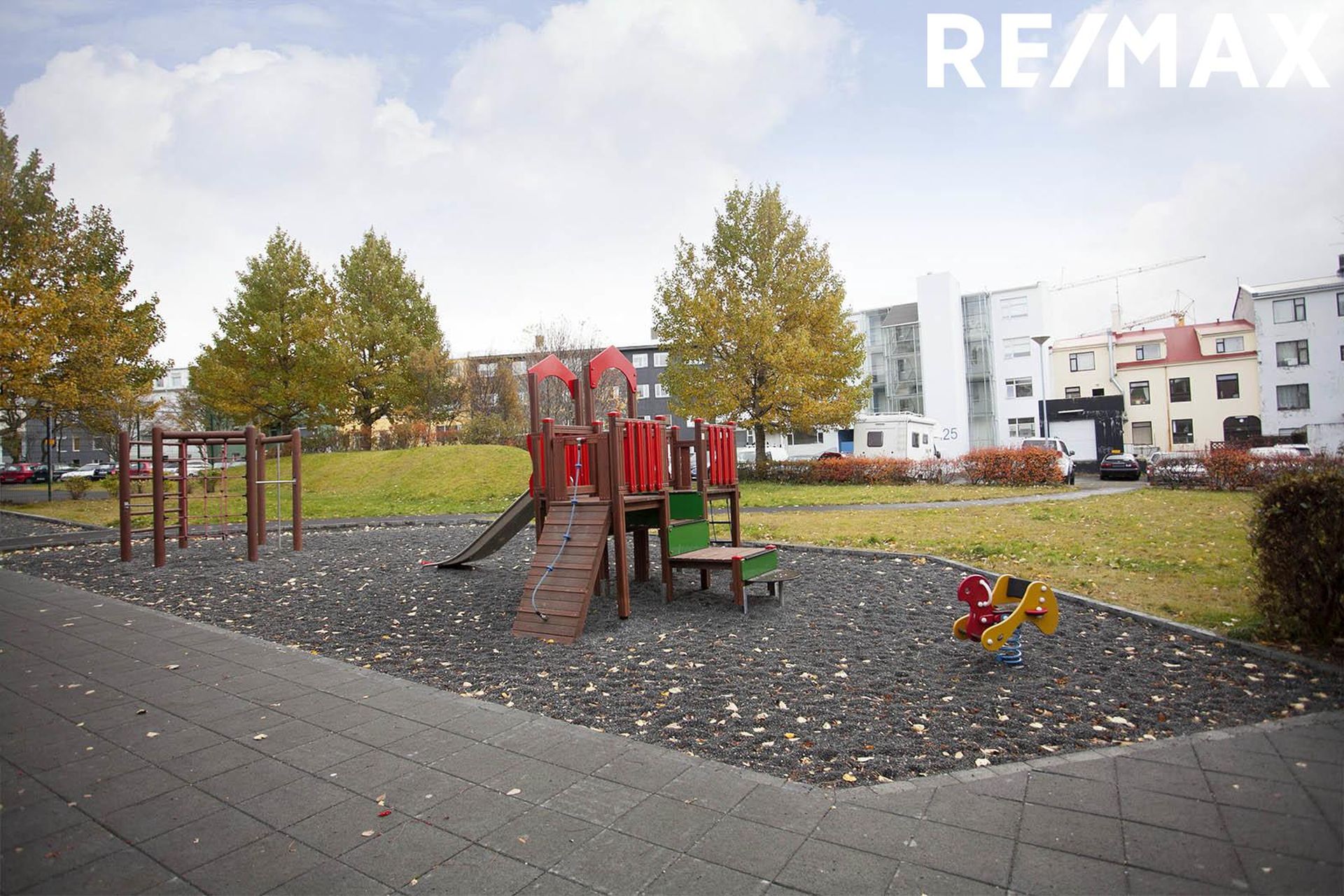 Laugavegur 145 - 0101, 105 Reykjavík