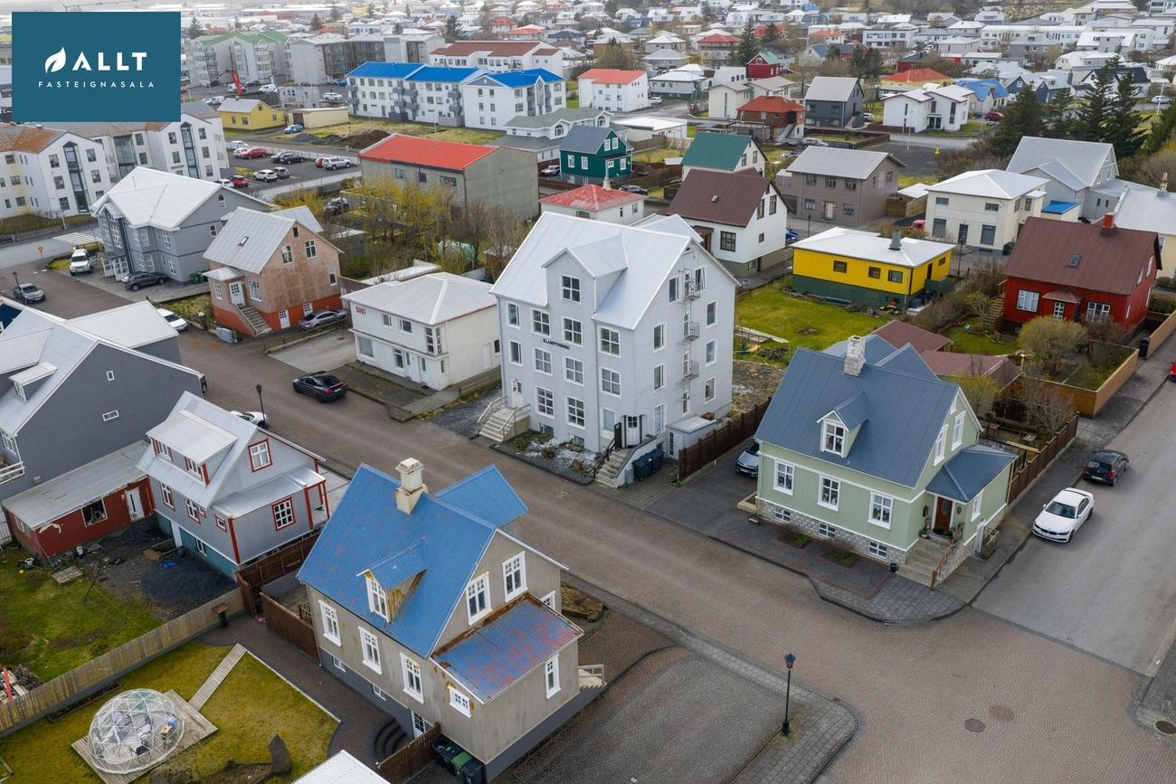 Túngata 13, 230 Reykjanesbær