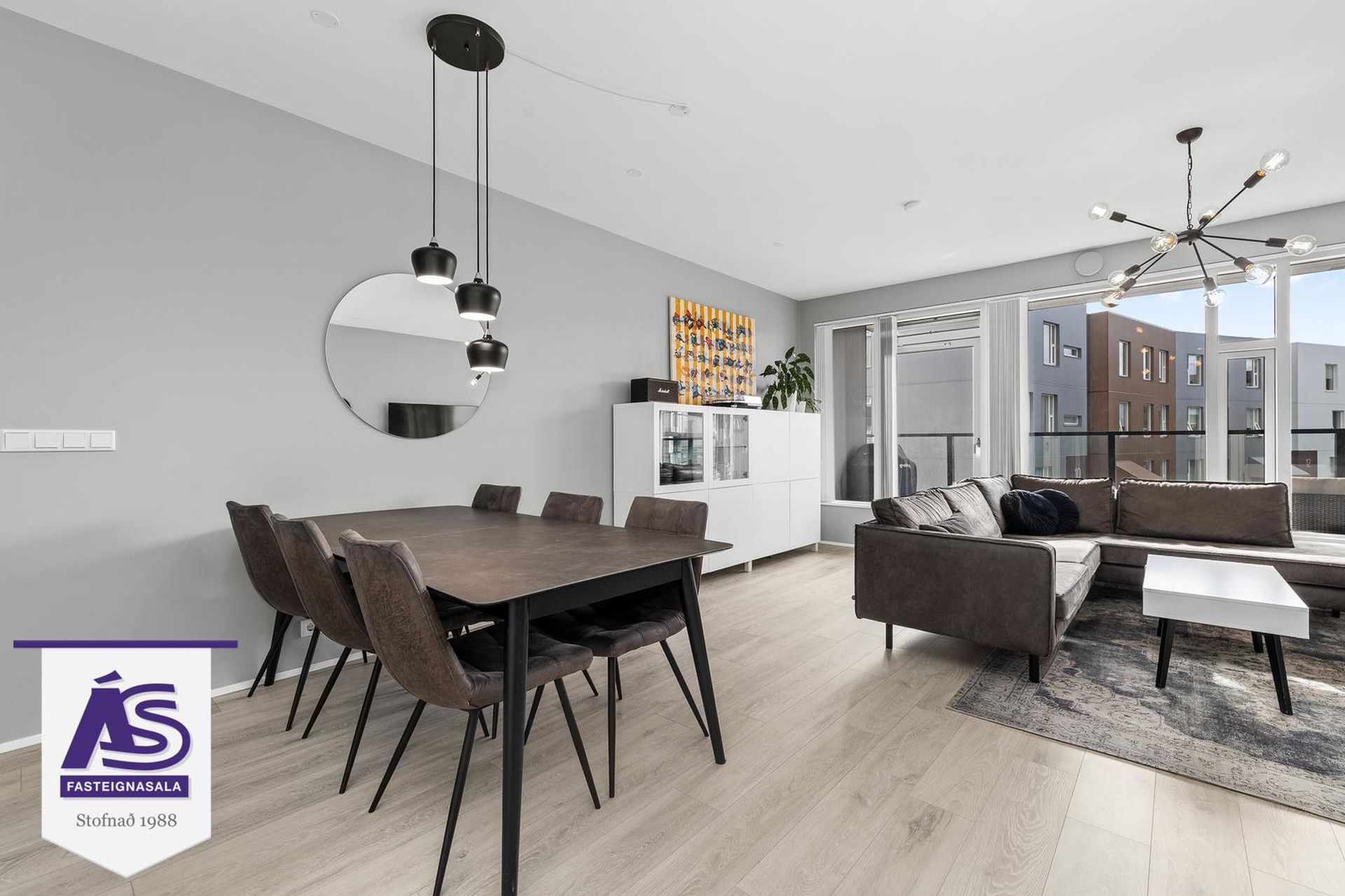 Vinastræti 8 - 0205, 210 Garðabær