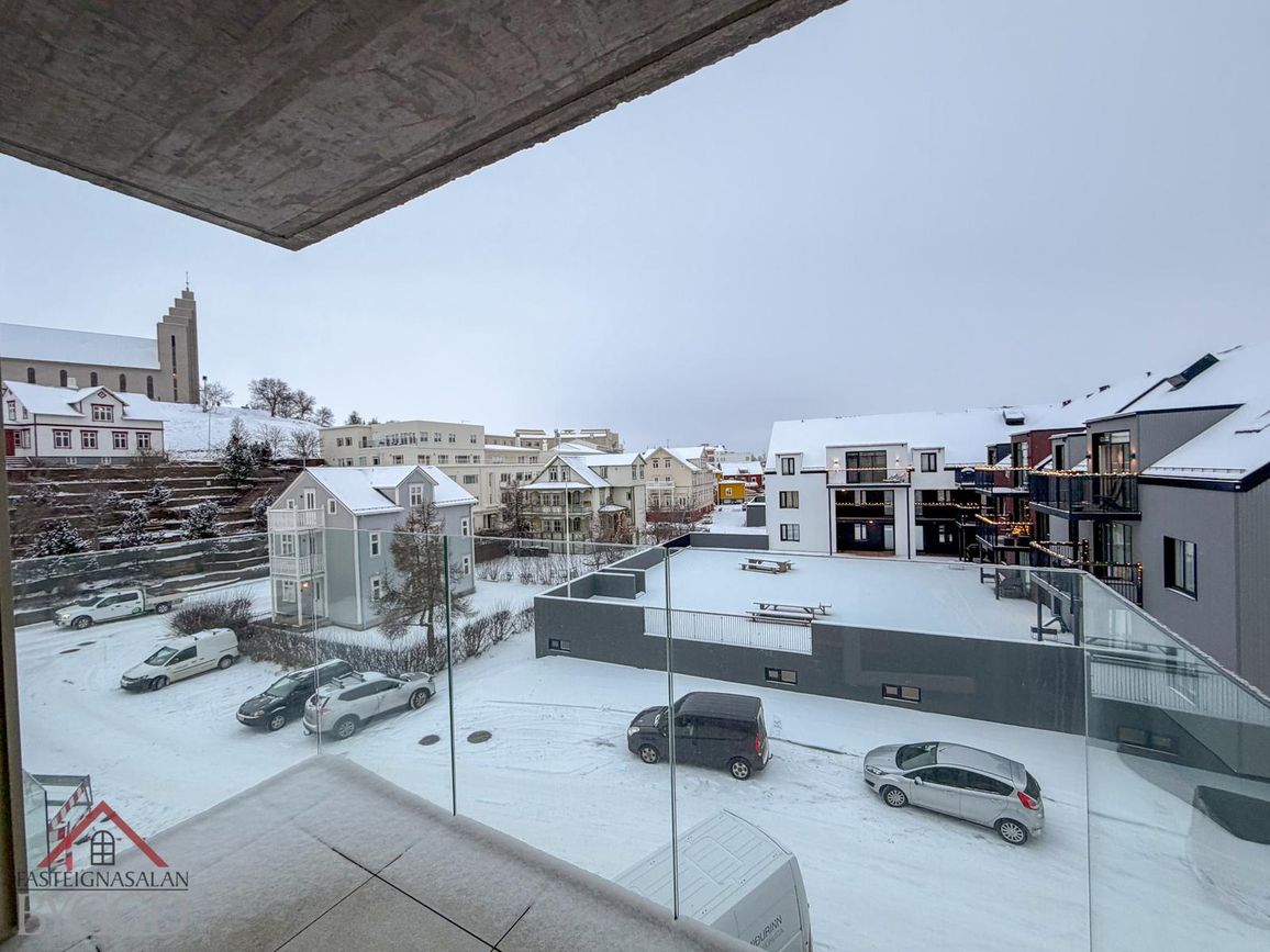 Austurbrú 12, 600 Akureyri
