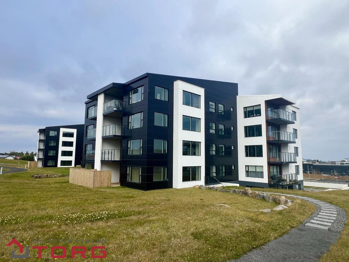Asparlaut 24, 230 Reykjanesbær