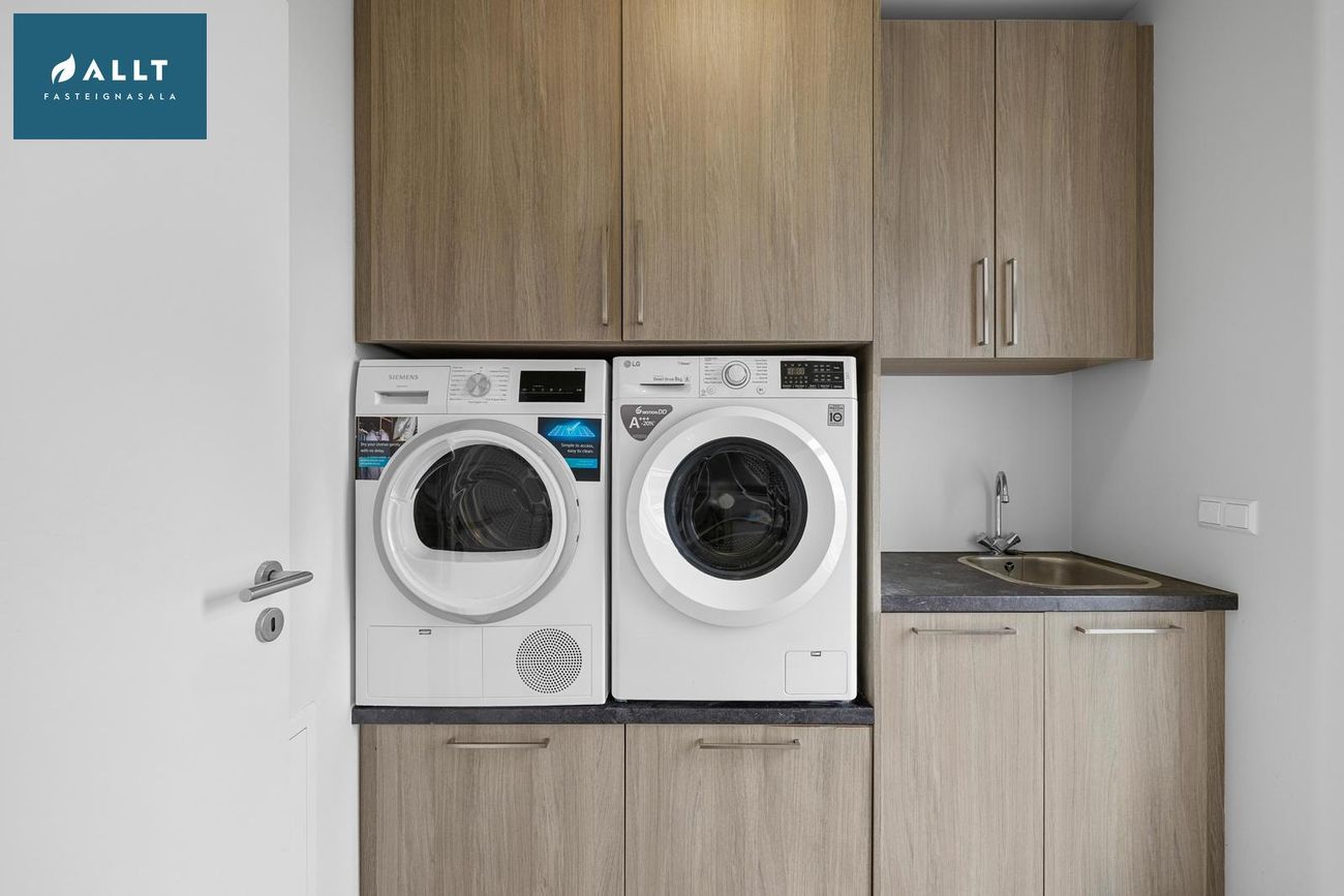 Bjarkardalur 2 - 0205, 260 Reykjanesbær