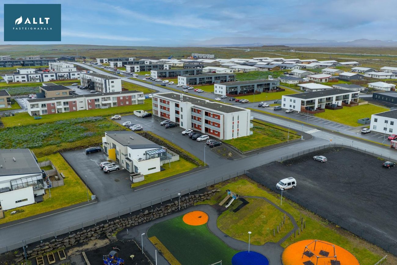 Bjarkardalur 2 - 0205, 260 Reykjanesbær