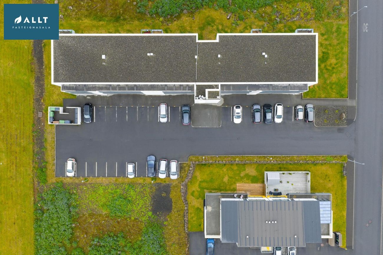 Bjarkardalur 2 - 0205, 260 Reykjanesbær