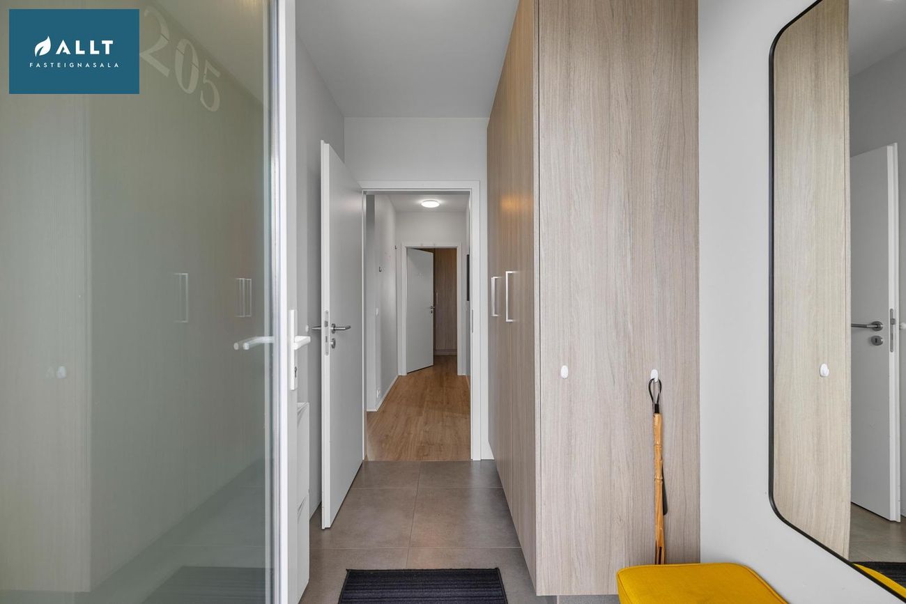 Bjarkardalur 2 - 0205, 260 Reykjanesbær