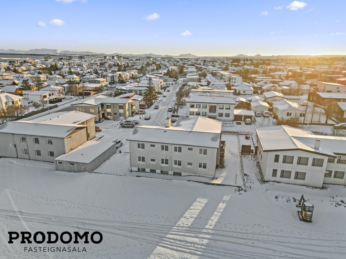 Háteigur 16, 230 Reykjanesbær