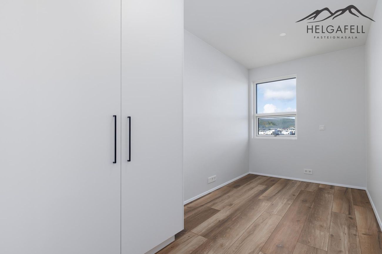 Áshamar 5 - 0201, 221 Hafnarfjörður