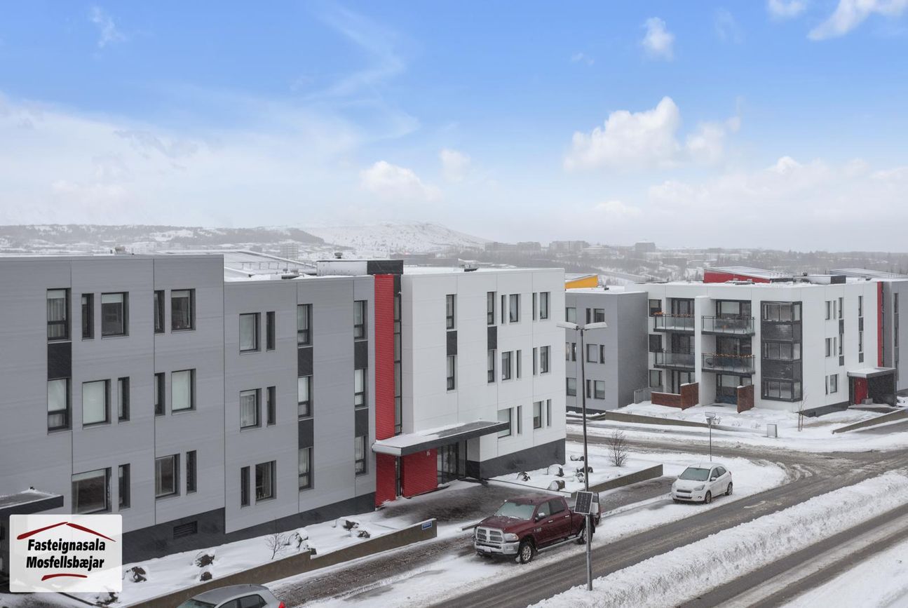 Vefarastræti 11, 270 Mosfellsbær