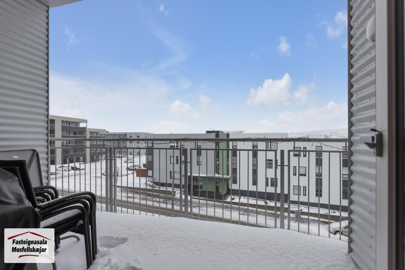 Vefarastræti 11, 270 Mosfellsbær