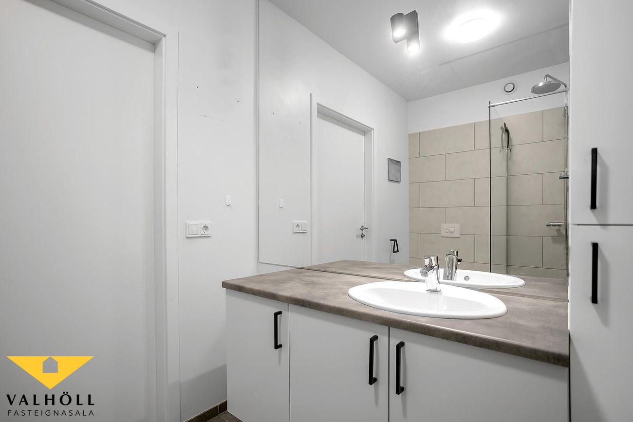 Vallakór 6A, 203 Kópavogur