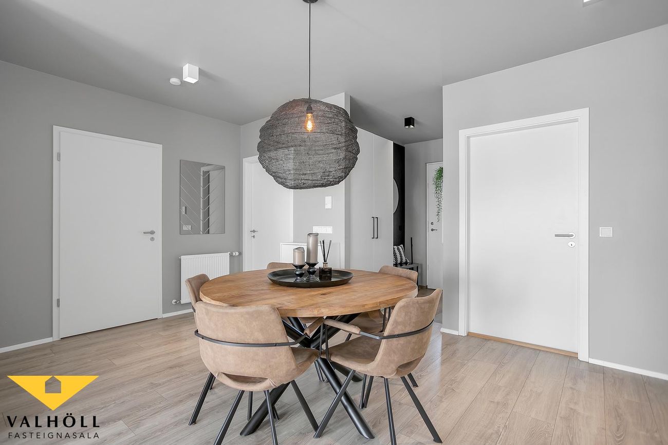 Vallakór 6A, 203 Kópavogur