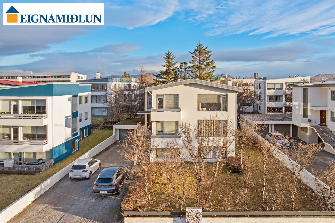Hagamelur 48, 107 Reykjavík