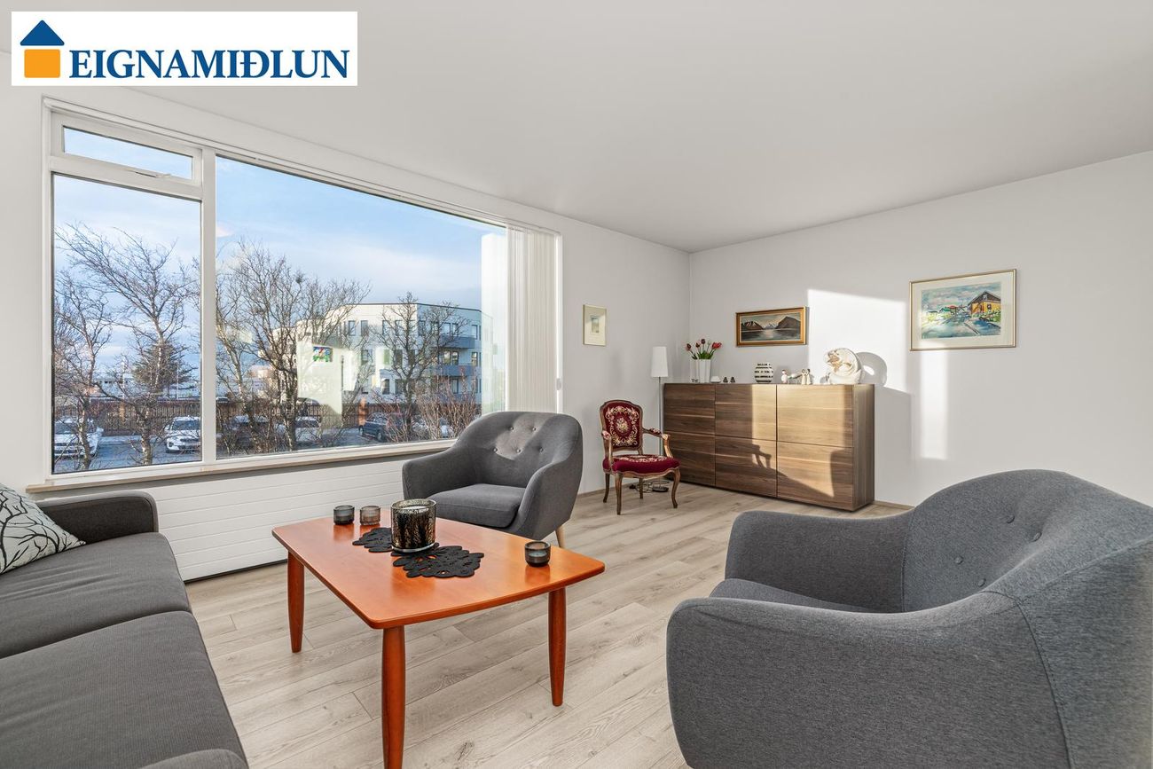Hagamelur 48, 107 Reykjavík