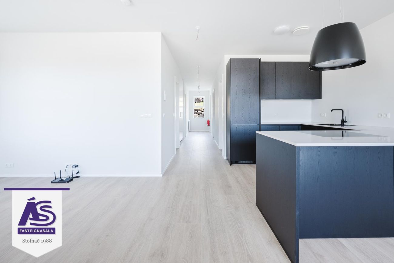 Baughamar 3 - 0305, 221 Hafnarfjörður