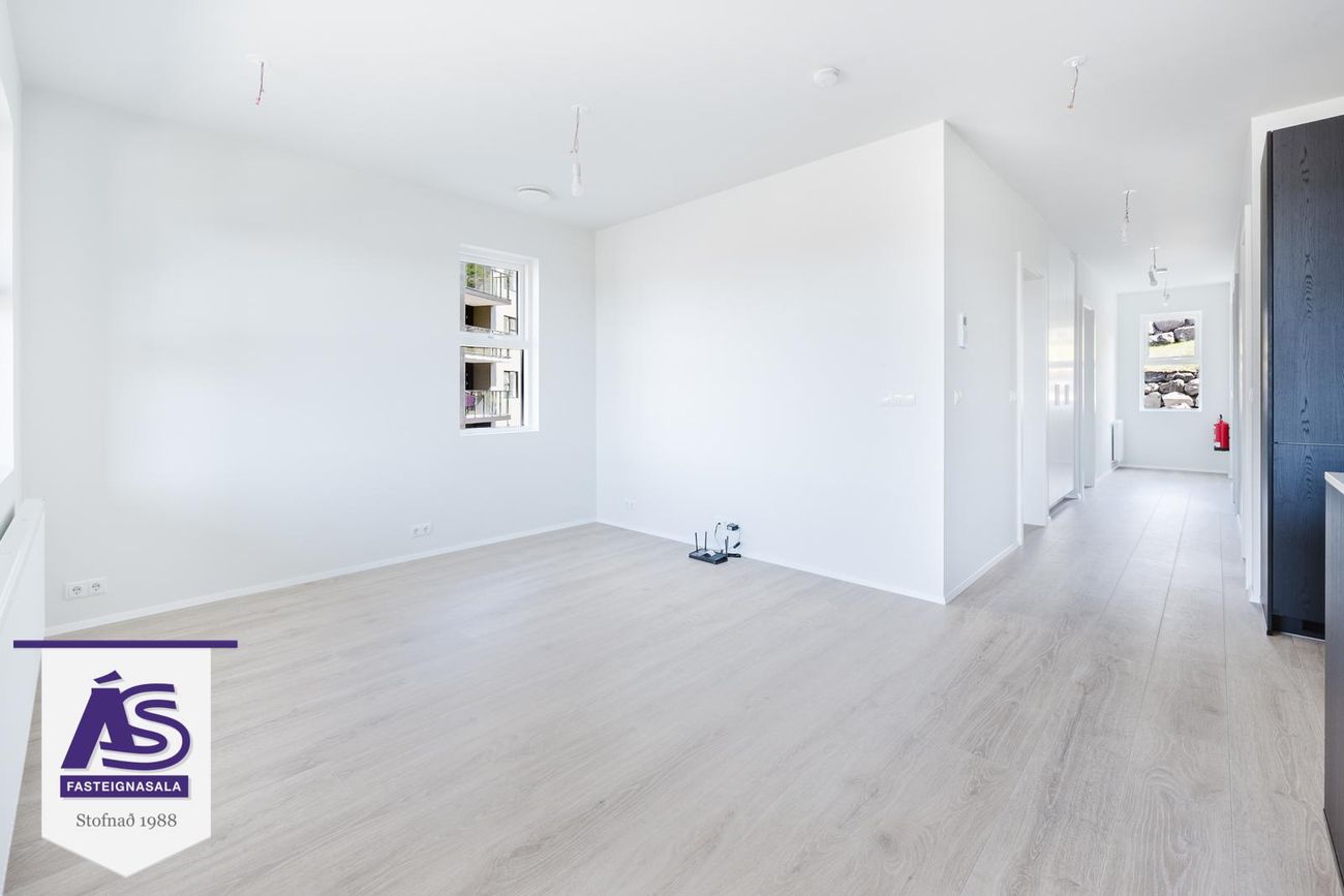 Baughamar 3 - 0305, 221 Hafnarfjörður