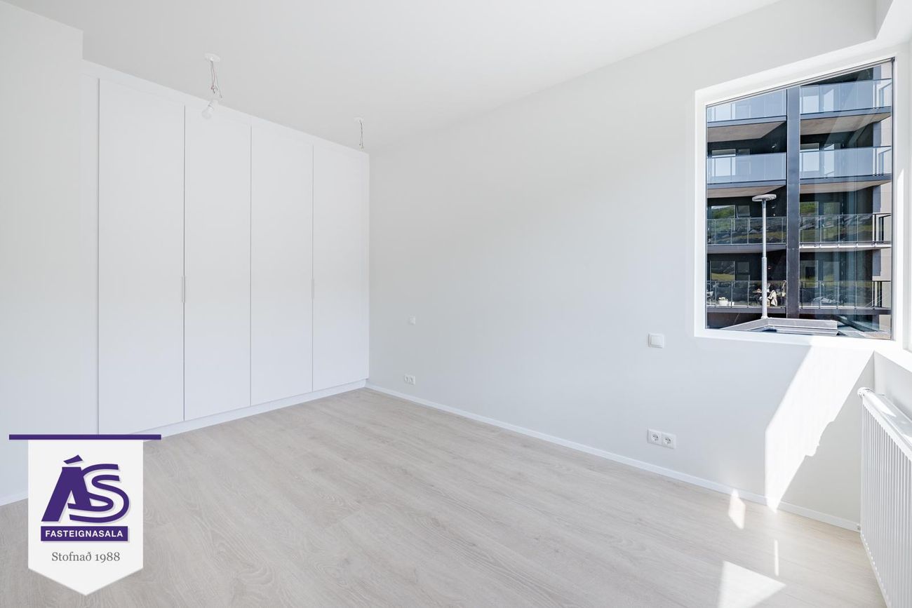 Baughamar 3 - 0305, 221 Hafnarfjörður