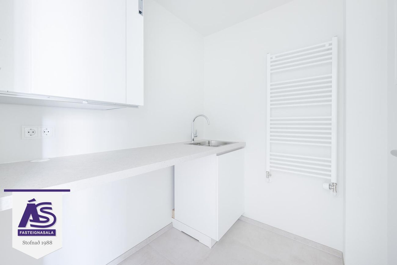 Baughamar 3 - 0305, 221 Hafnarfjörður