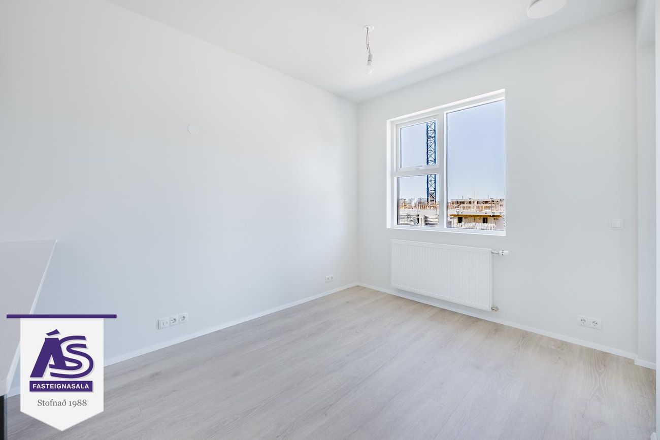 Baughamar 3 - 0305, 221 Hafnarfjörður