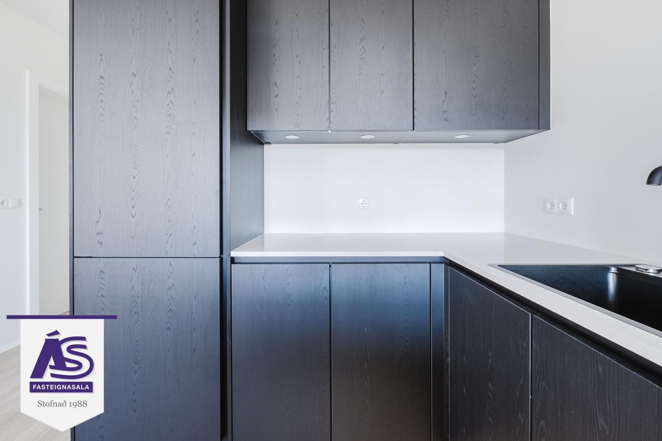 Baughamar 3 - 0305, 221 Hafnarfjörður