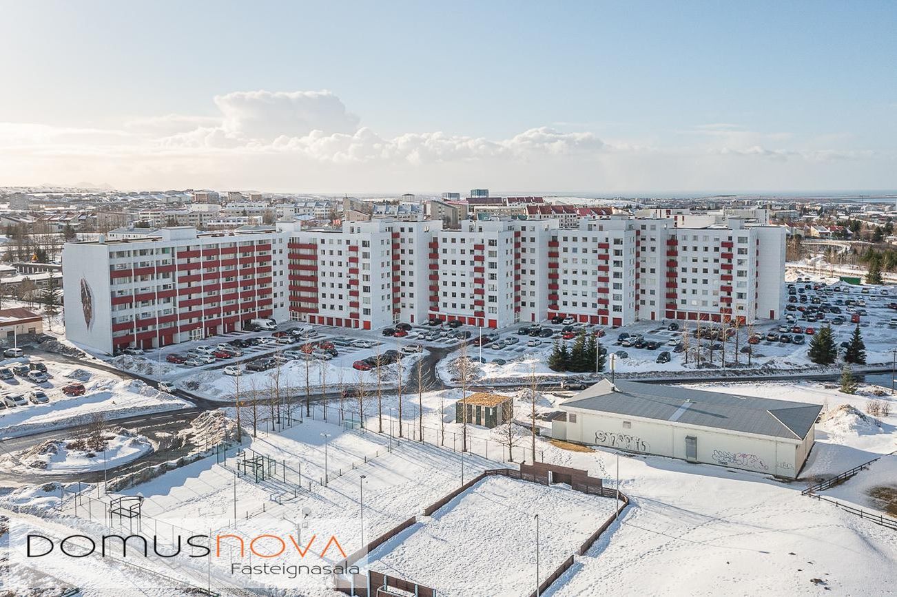 Asparfell 8, 111 Reykjavík