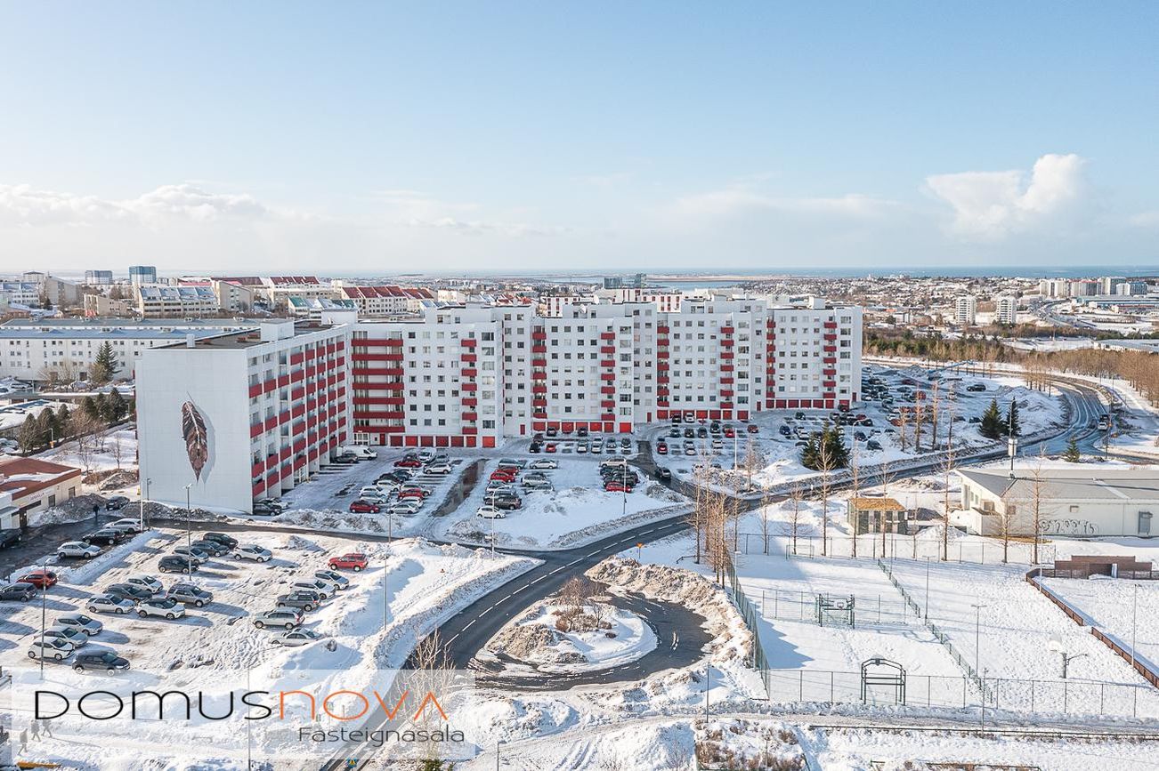 Asparfell 8, 111 Reykjavík