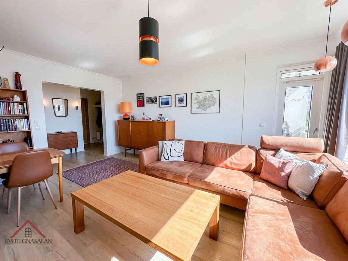 Skarðshlíð 10, 603 Akureyri