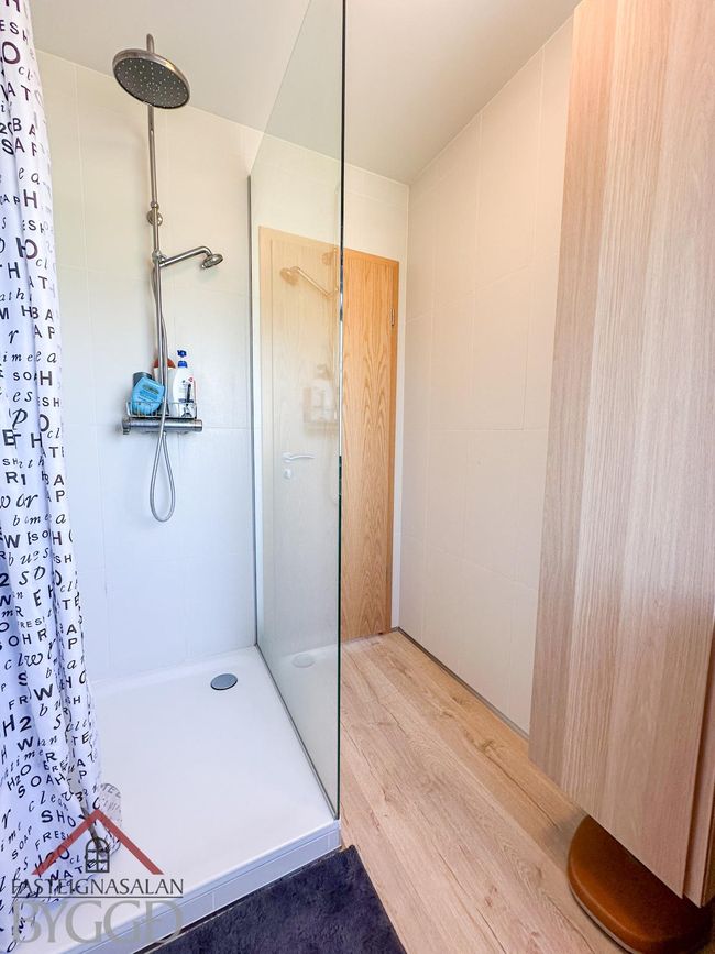 Skarðshlíð 10, 603 Akureyri