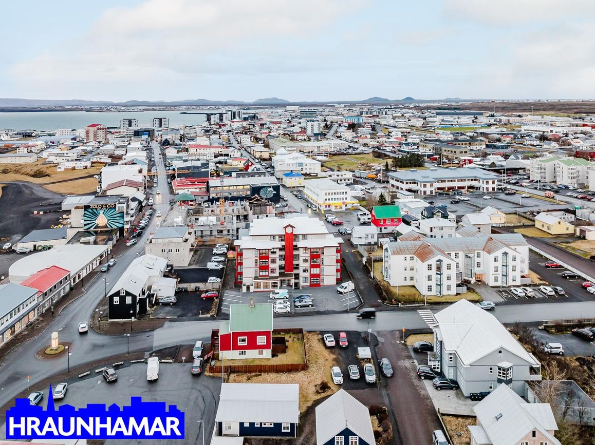 Aðalgata 1, 230 Reykjanesbær